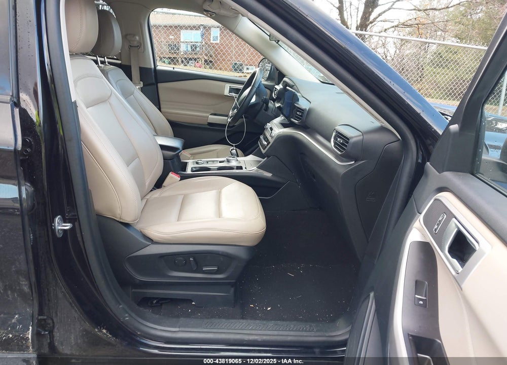 2023 FORD EXPLORER XLT VIN: 1FMSK8DH4PGA56263