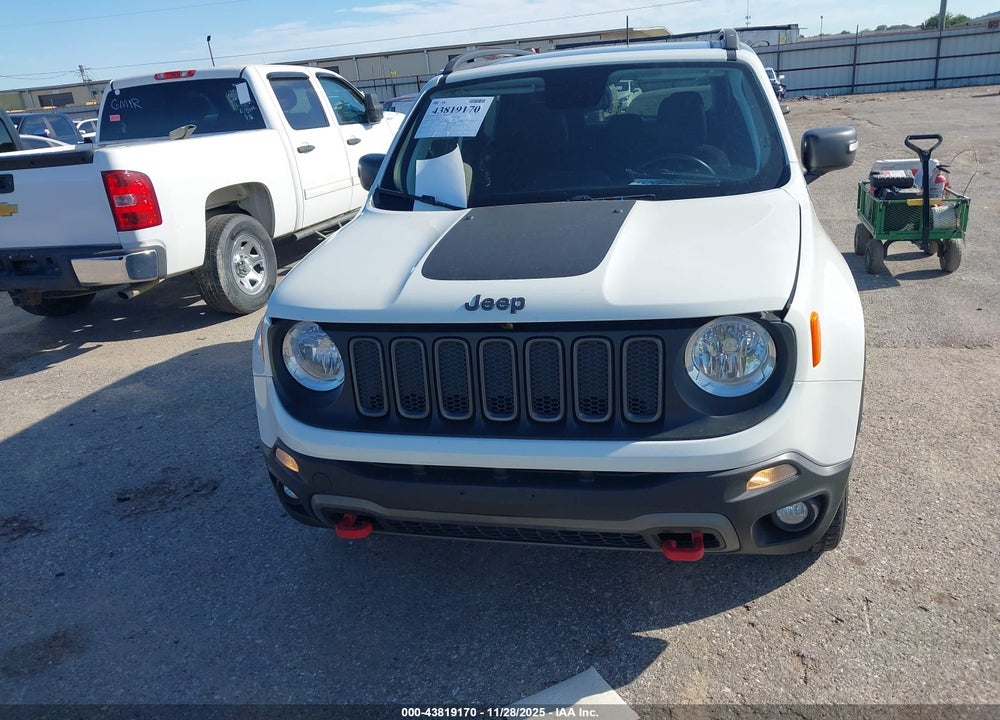 2018 JEEP RENEGADE TRAILHAWK 4X4 VIN: ZACCJBCB6JPJ00647