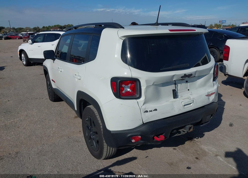 2018 JEEP RENEGADE TRAILHAWK 4X4 VIN: ZACCJBCB6JPJ00647