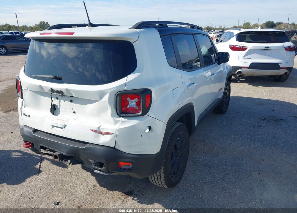 2018 JEEP RENEGADE TRAILHAWK 4X4 VIN: ZACCJBCB6JPJ00647
