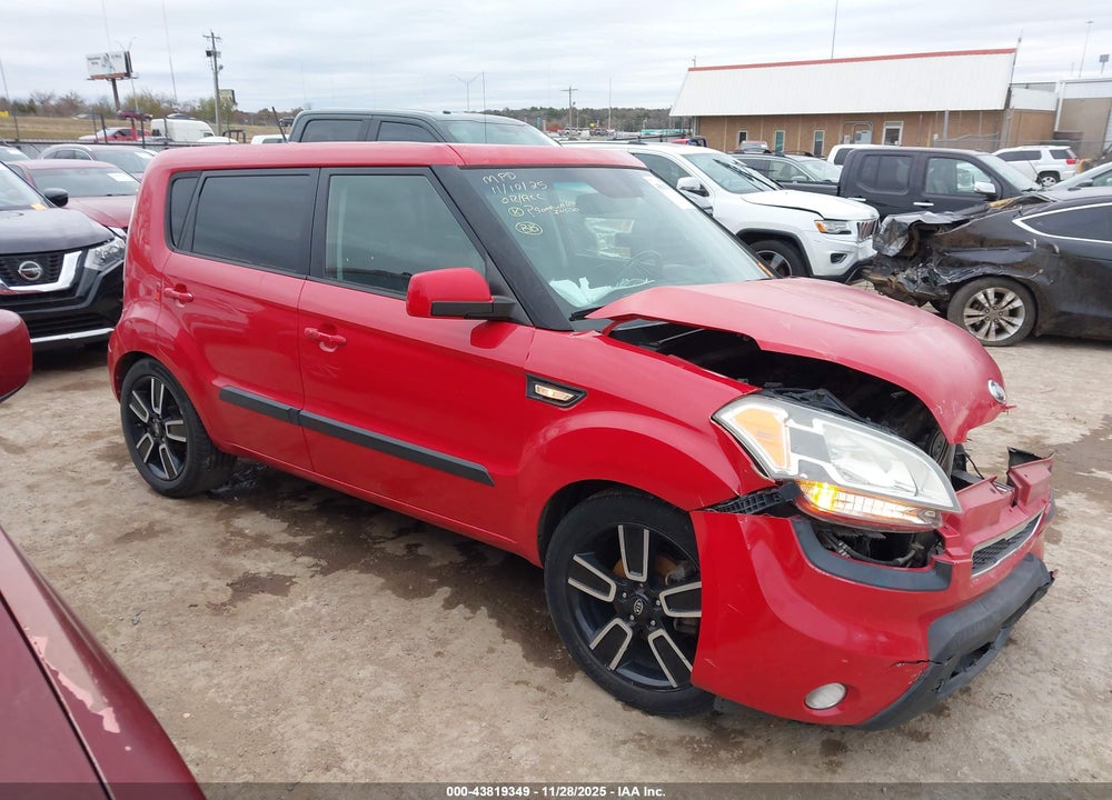 2011 KIA SOUL + VIN: KNDJT2A2XB7293018