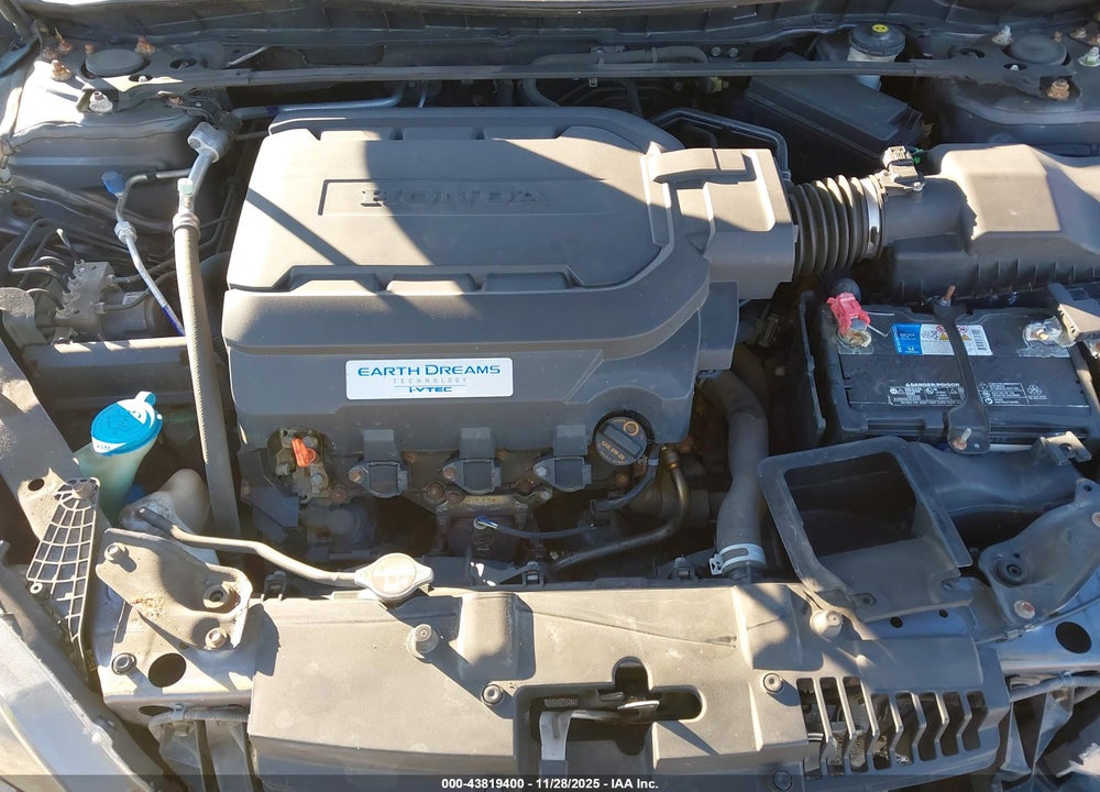 2014 HONDA ACCORD EX-L V-6 VIN: 1HGCR3F87EA039611
