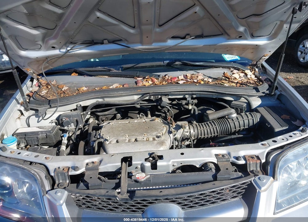 2005 ACURA MDX VIN: 2HNYD18825H548053