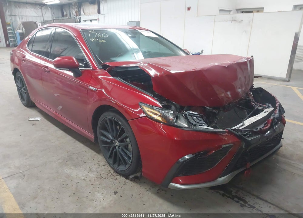 2021 TOYOTA CAMRY XSE HYBRID VIN: 4T1K31AK4MU031364