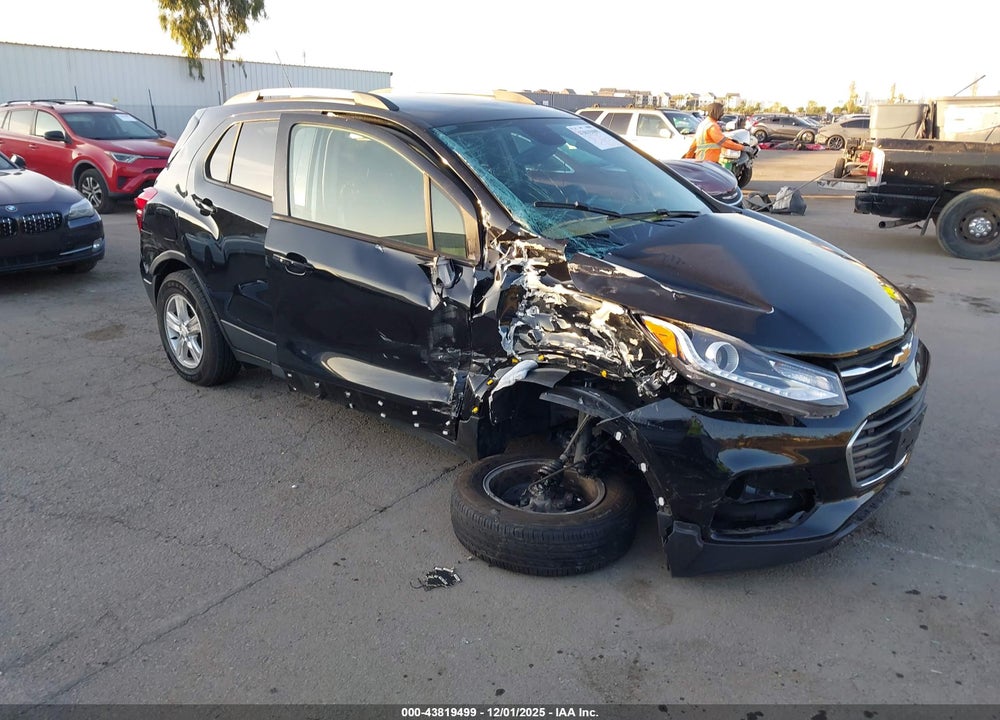 2022 CHEVROLET TRAX AWD LT VIN: KL7CJPSM7NB520417