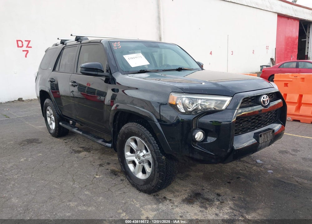2019 TOYOTA 4RUNNER SR5 VIN: JTEBU5JR2K5702670