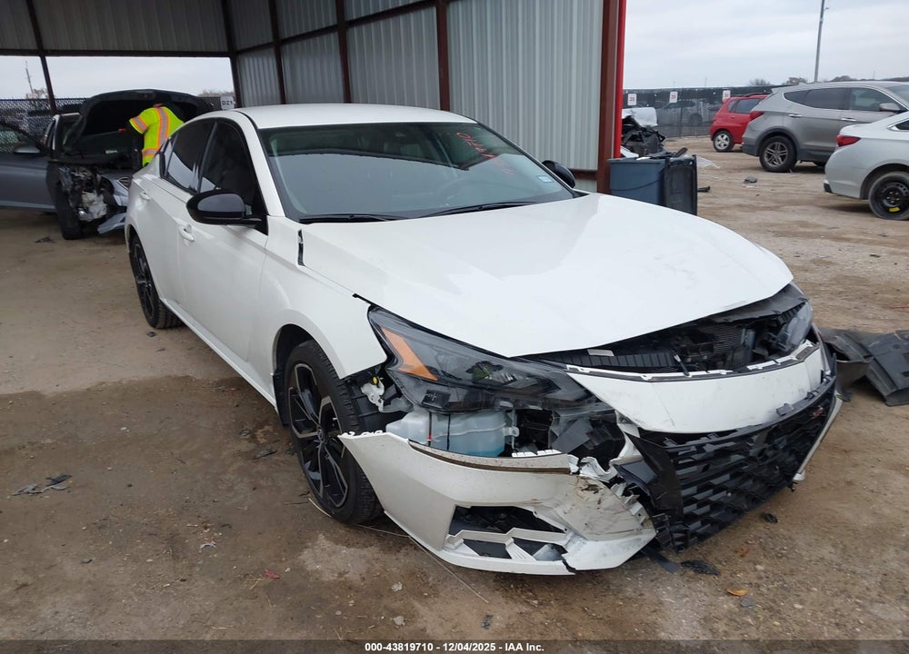 2025 NISSAN ALTIMA SR FWD VIN: 1N4BL4CV4SN313658