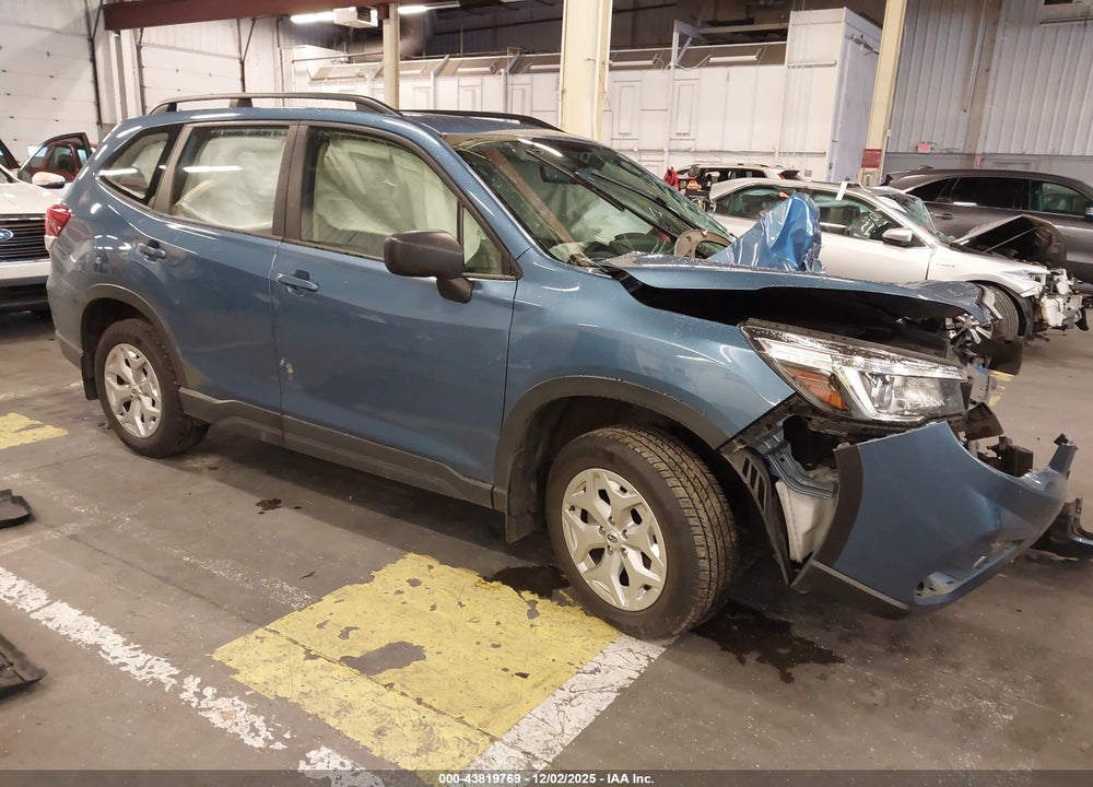 2019 SUBARU FORESTER VIN: JF2SKACC9KH593605