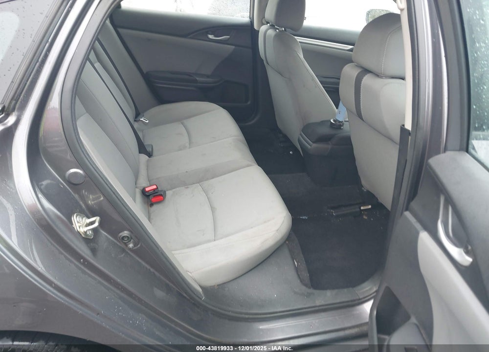 2017 HONDA CIVIC LX VIN: 19XFC2F51HE000544