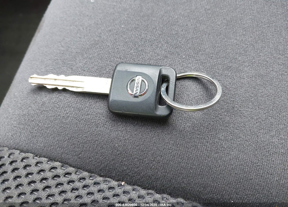 2011 NISSAN PATHFINDER SV VIN: 5N1AR1NB8BC601180