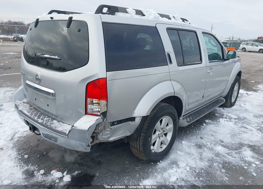 2011 NISSAN PATHFINDER SV VIN: 5N1AR1NB8BC601180