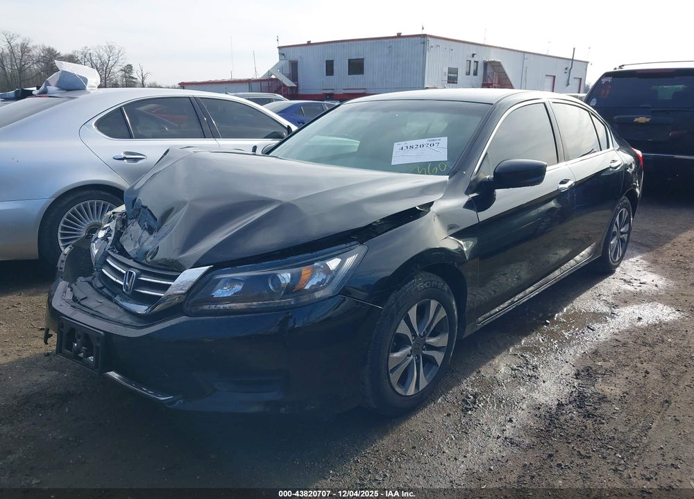2015 HONDA ACCORD LX VIN: 1HGCR2F38FA005192