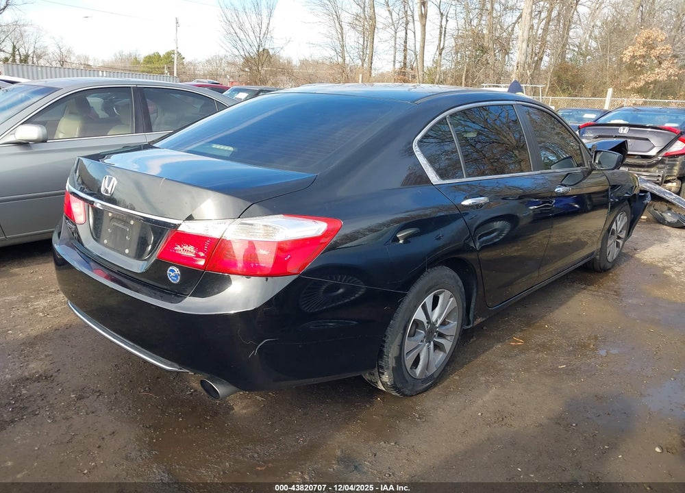 2015 HONDA ACCORD LX VIN: 1HGCR2F38FA005192