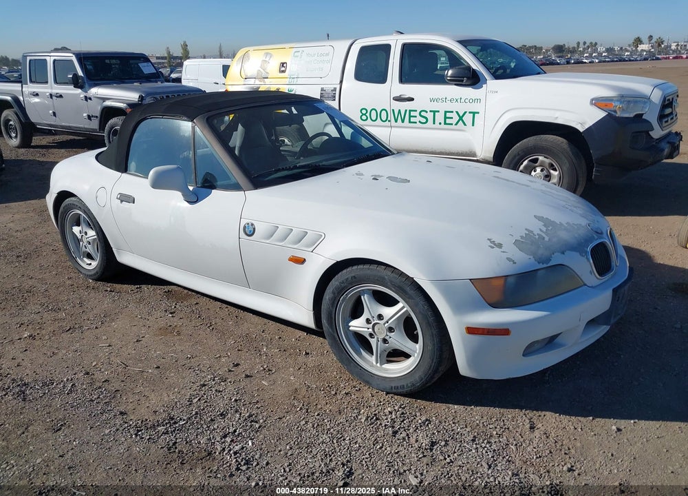 1996 BMW Z3 1.9 VIN: 4USCH7328TLB68562