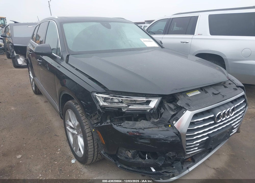 2017 AUDI Q7 3.0T PREMIUM VIN: WA1VAAF74HD023972