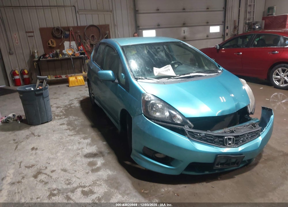 2012 HONDA FIT SPORT VIN: JHMGE8H52CC015762