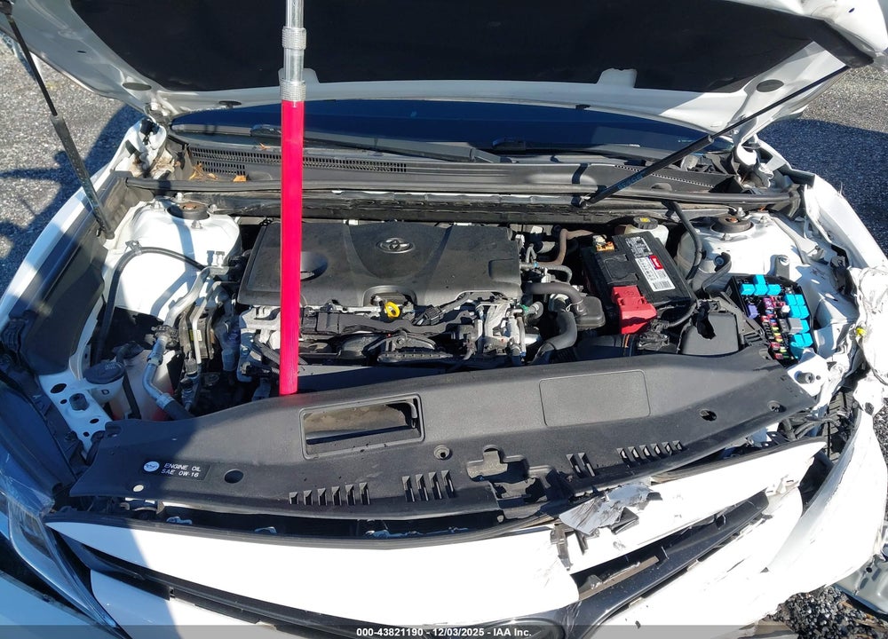 2018 TOYOTA CAMRY LE VIN: JTNB11HK7J3029640