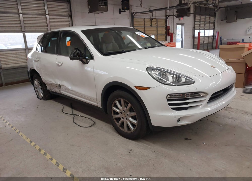 2013 PORSCHE CAYENNE VIN: WP1AA2A25DLA03850