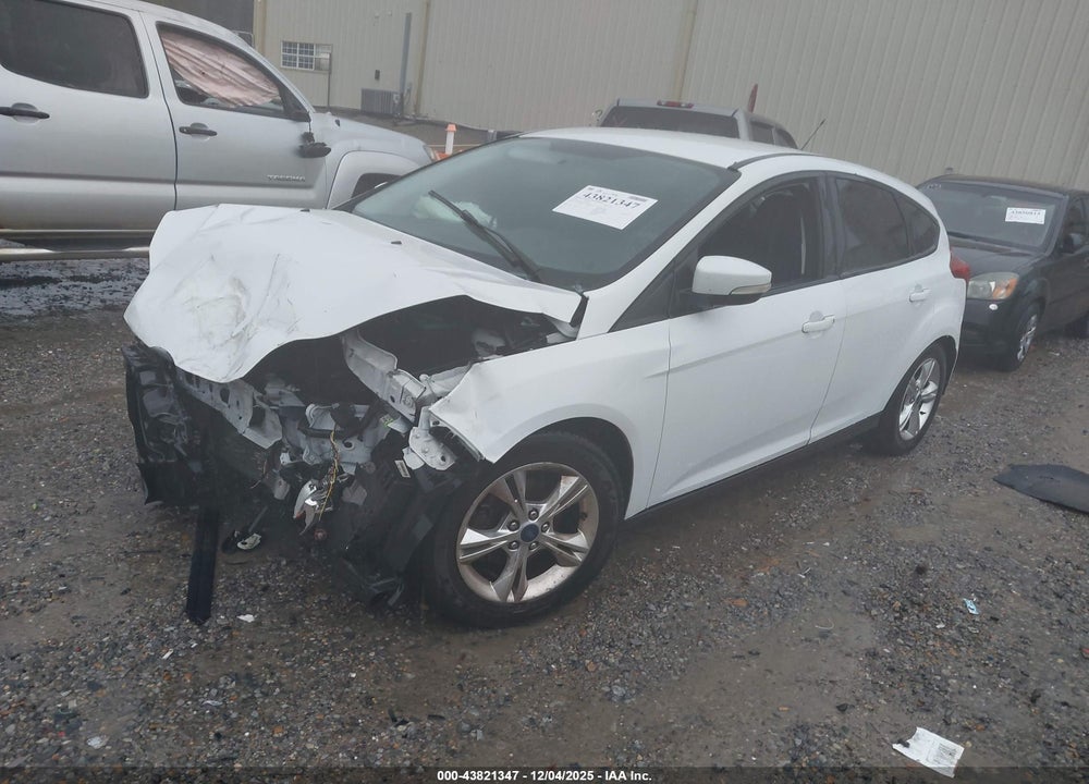 2014 FORD FOCUS SE VIN: 1FADP3K23EL375938