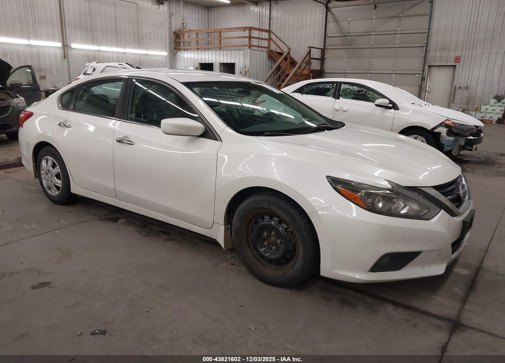 2016 NISSAN ALTIMA 2.5 SR VIN: 1N4AL3APXGC194141