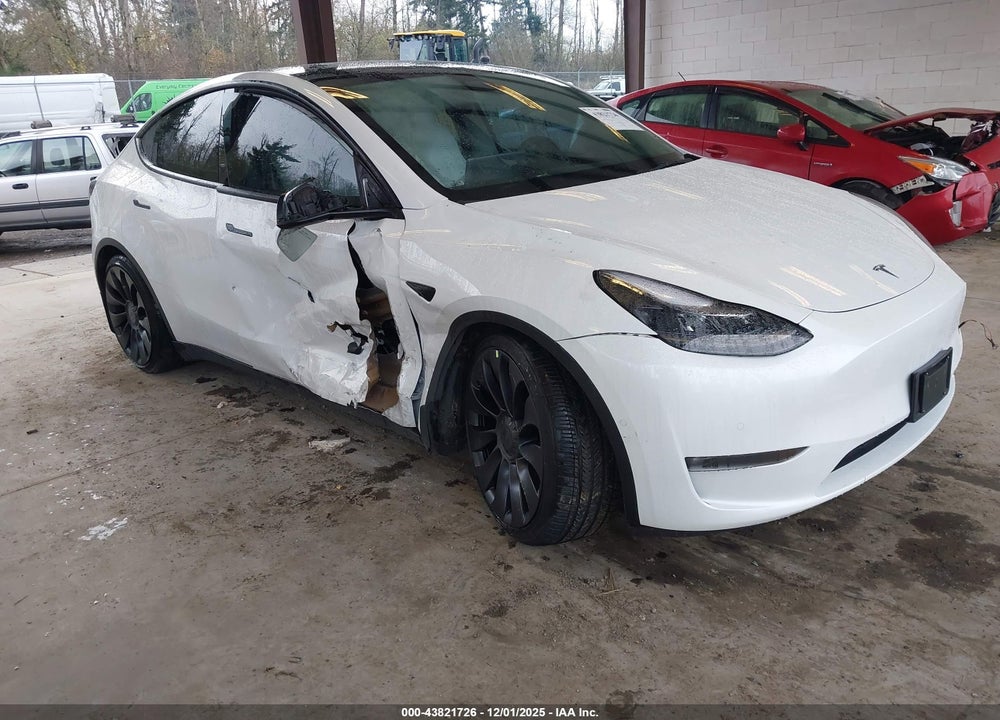 2022 TESLA MODEL Y PERFORMANCE DUAL MOTOR ALL-WHEEL DRIVE VIN: 7SAYGDEF8NF462255
