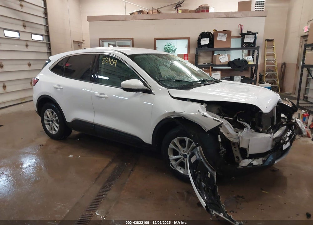 2020 FORD ESCAPE SE VIN: 1FMCU9G6XLUB82556