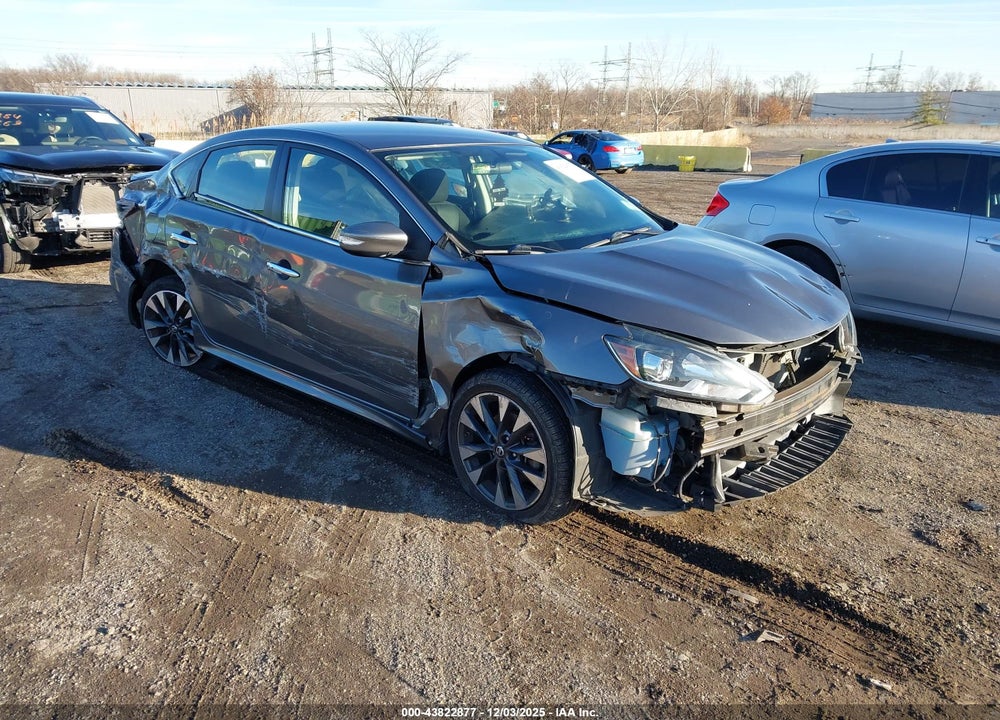 2016 NISSAN SENTRA SR VIN: 3N1AB7AP4GY211191