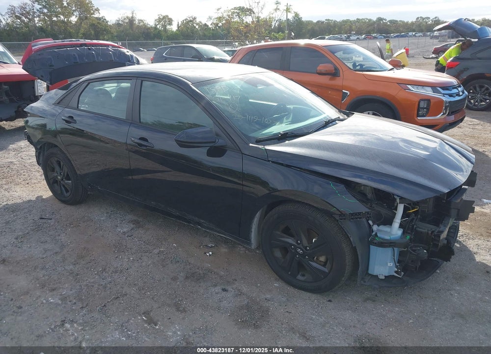 2022 HYUNDAI ELANTRA SEL VIN: KMHLS4AG1NU276466