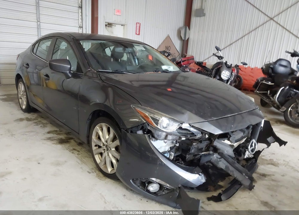 2015 MAZDA 3 S GRAND TOURING VIN: JM1BM1W39F1238002