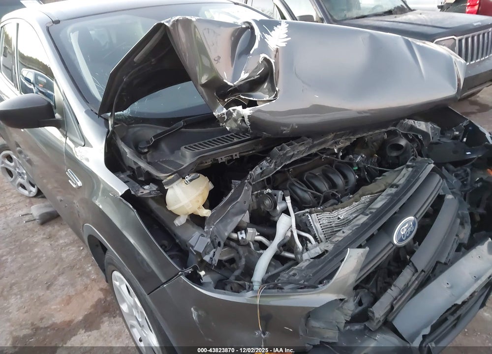 2017 FORD ESCAPE S VIN: 1FMCU0F77HUE15998