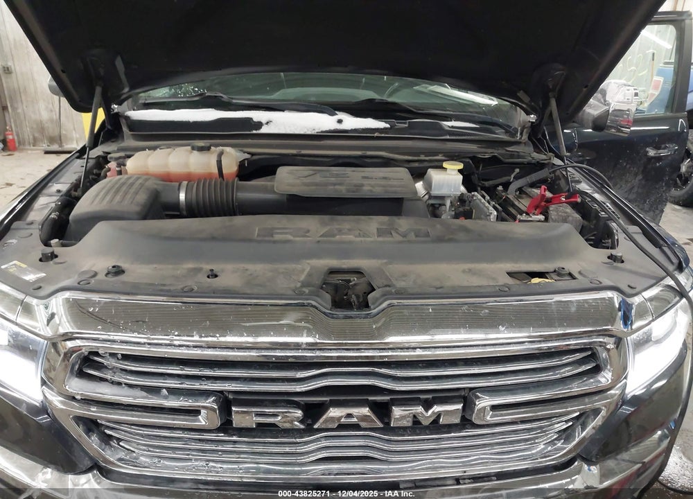 2019 RAM 1500 LAIE  4X4 6'4 BOX VIN: 1C6RRFDG4KN530850