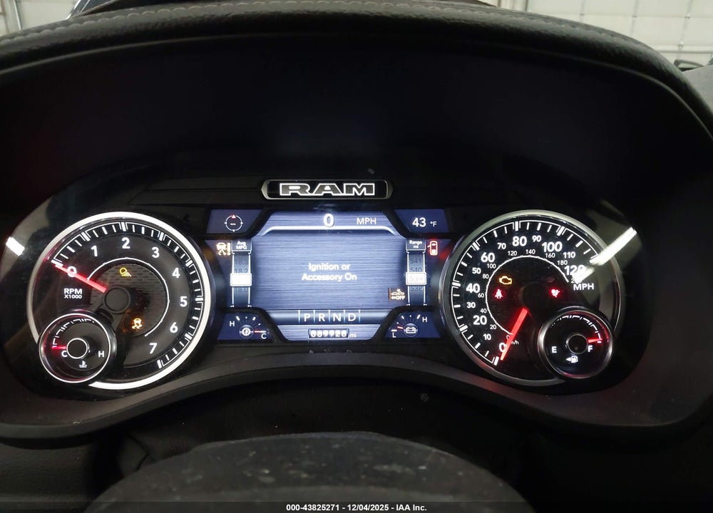 2019 RAM 1500 LAIE  4X4 6'4 BOX VIN: 1C6RRFDG4KN530850