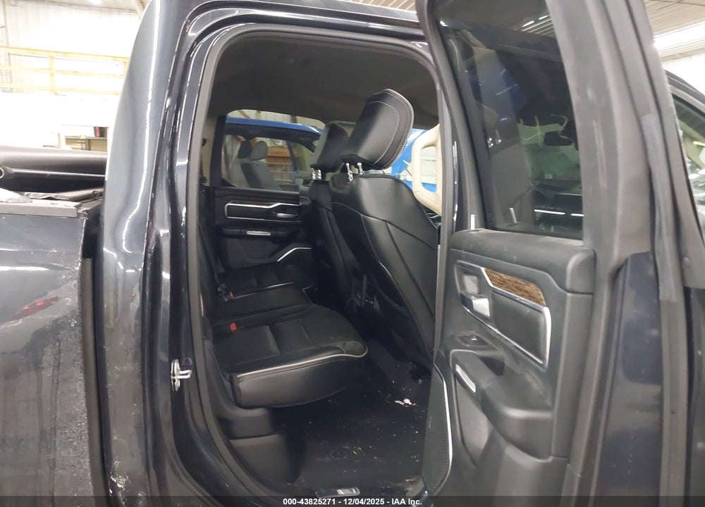 2019 RAM 1500 LAIE  4X4 6'4 BOX VIN: 1C6RRFDG4KN530850