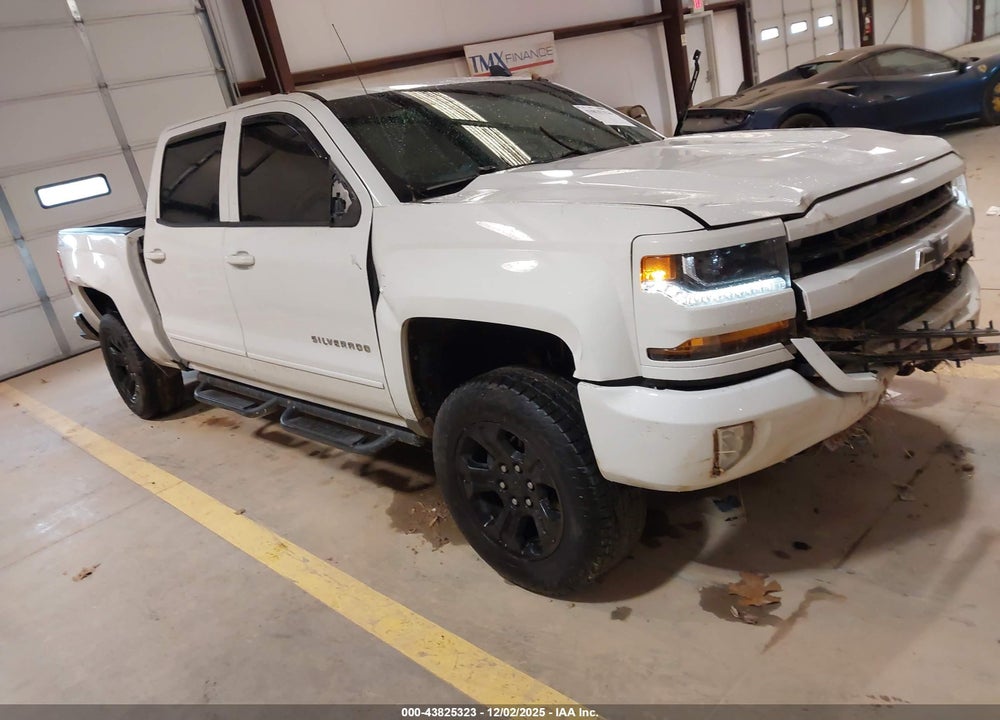 2017 CHEVROLET SILVERADO VIN: 3GCUKREC8HG187031