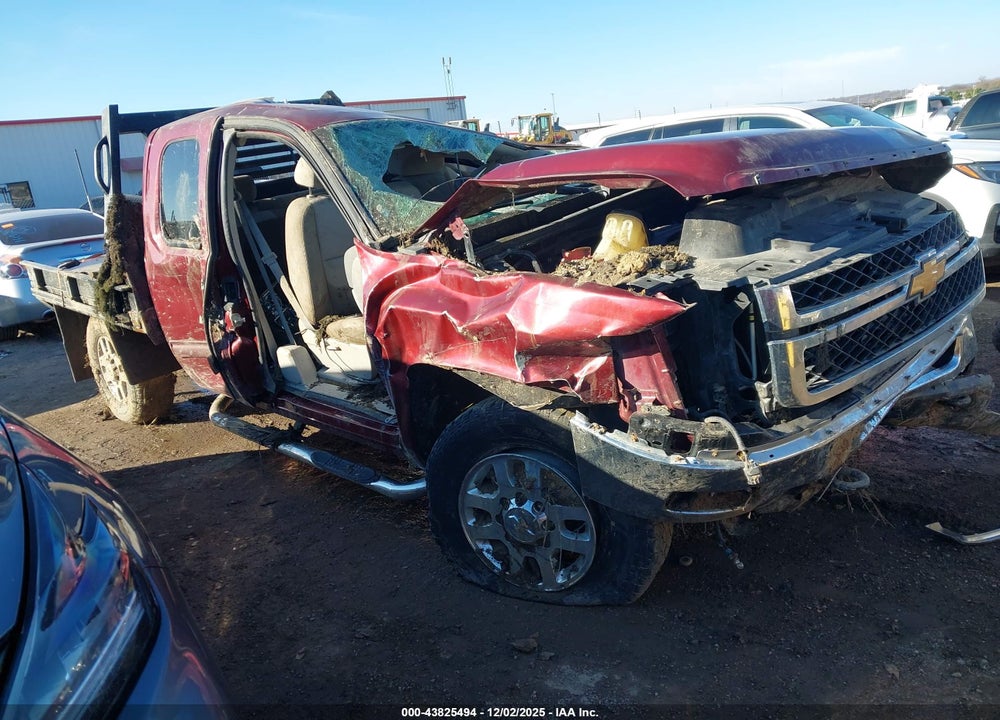 2013 CHEVROLET SILVERADO 2500HD LT VIN: 1GC2KXCG8DZ372191