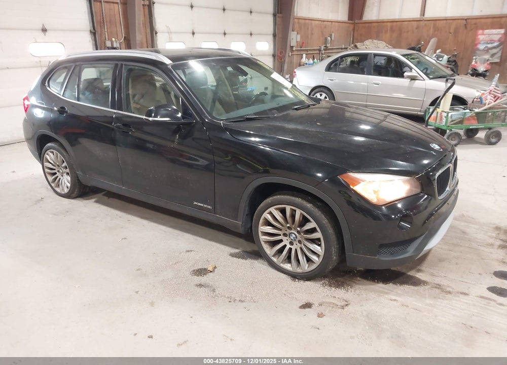 2014 BMW X1 XDRIVE28I VIN: WBAVL1C57EVY14499