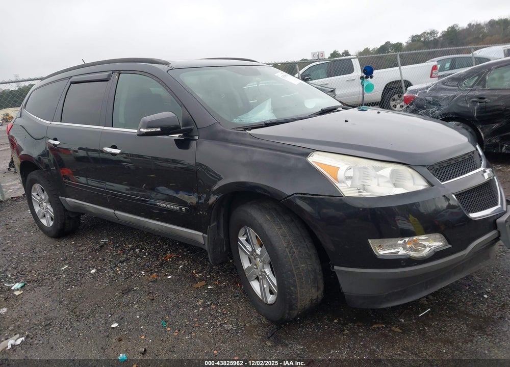 2010 CHEVROLET TRAVERSE LT VIN: 1GNLVGED2AS105185