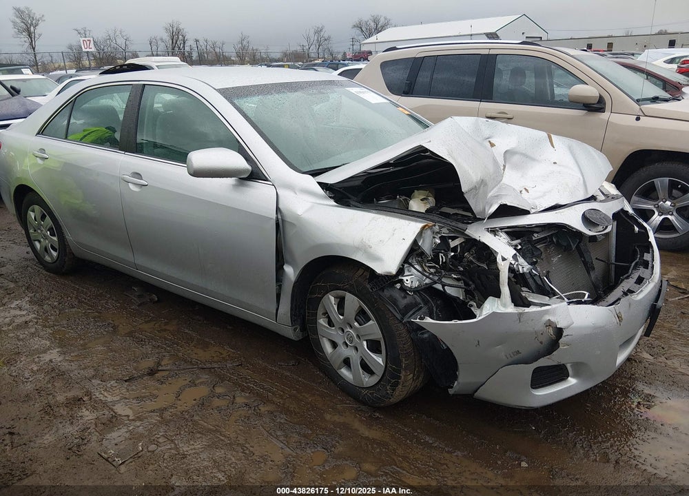 2011 TOYOTA CAMRY LE VIN: 4T1BF3EK8BU696522