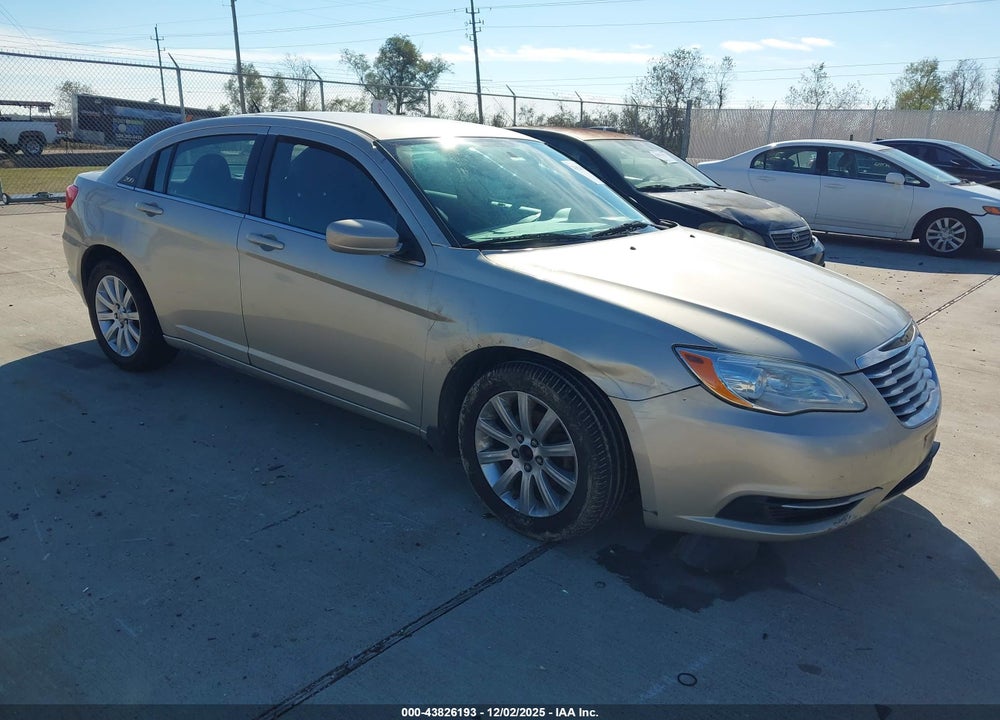 2013 CHRYSLER 200 TOURING VIN: 1C3CCBBB8DN676451