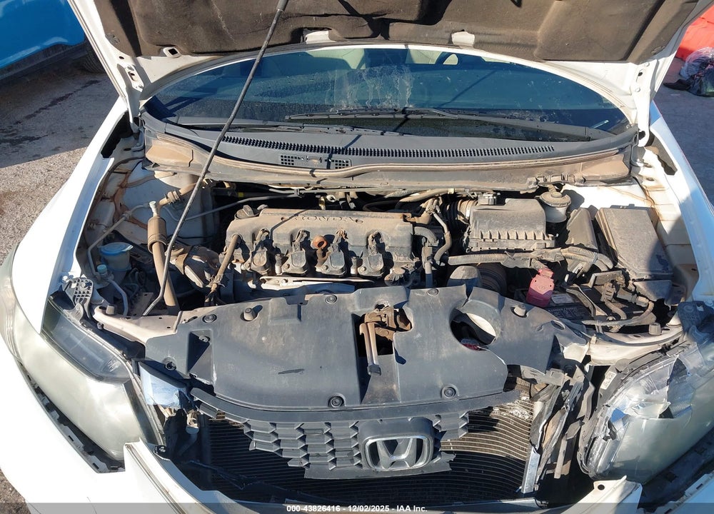2014 HONDA CIVIC LX VIN: 19XFB2F59EE041664