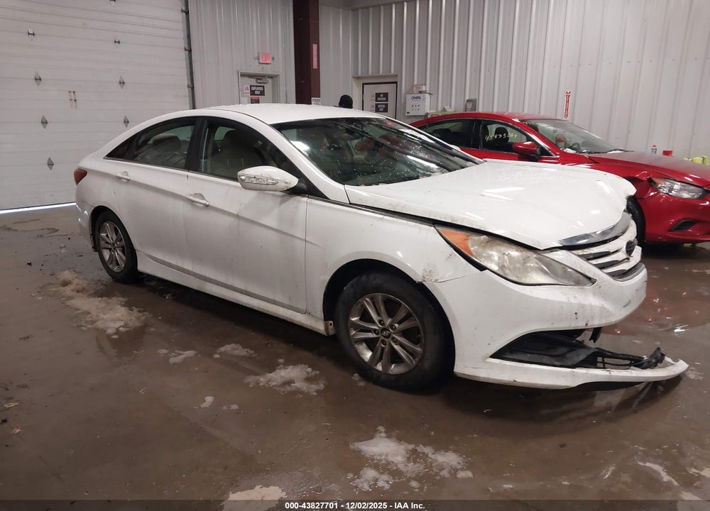 2014 HYUNDAI SONATA GLS VIN: 5NPEB4ACXEH835596