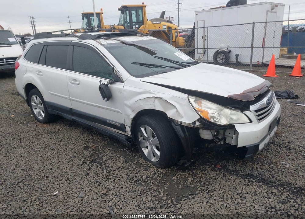 2011 SUBARU OUTBACK 3.6R LIMITED VIN: 4S4BRDKC1B2325126