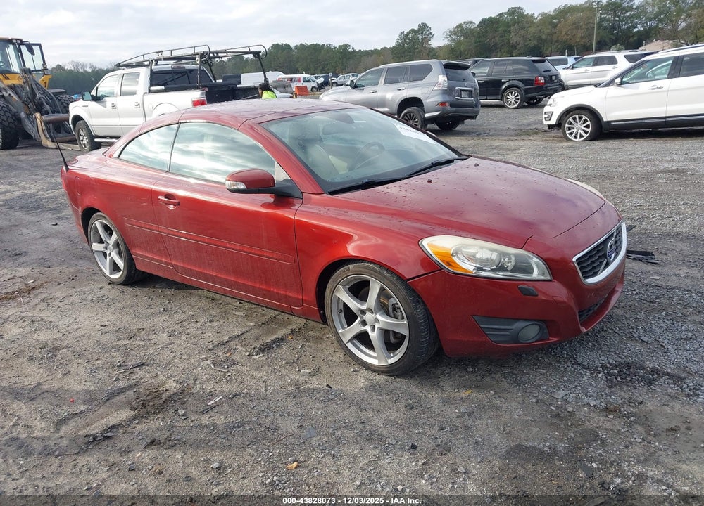 2011 VOLVO C70 T5 VIN: YV1672MC8BJ107388