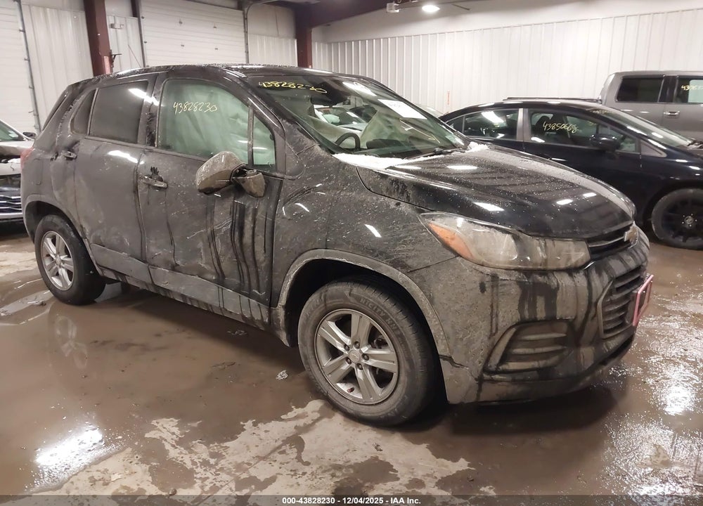 2022 CHEVROLET TRAX AWD LS VIN: KL7CJNSM8NB551633