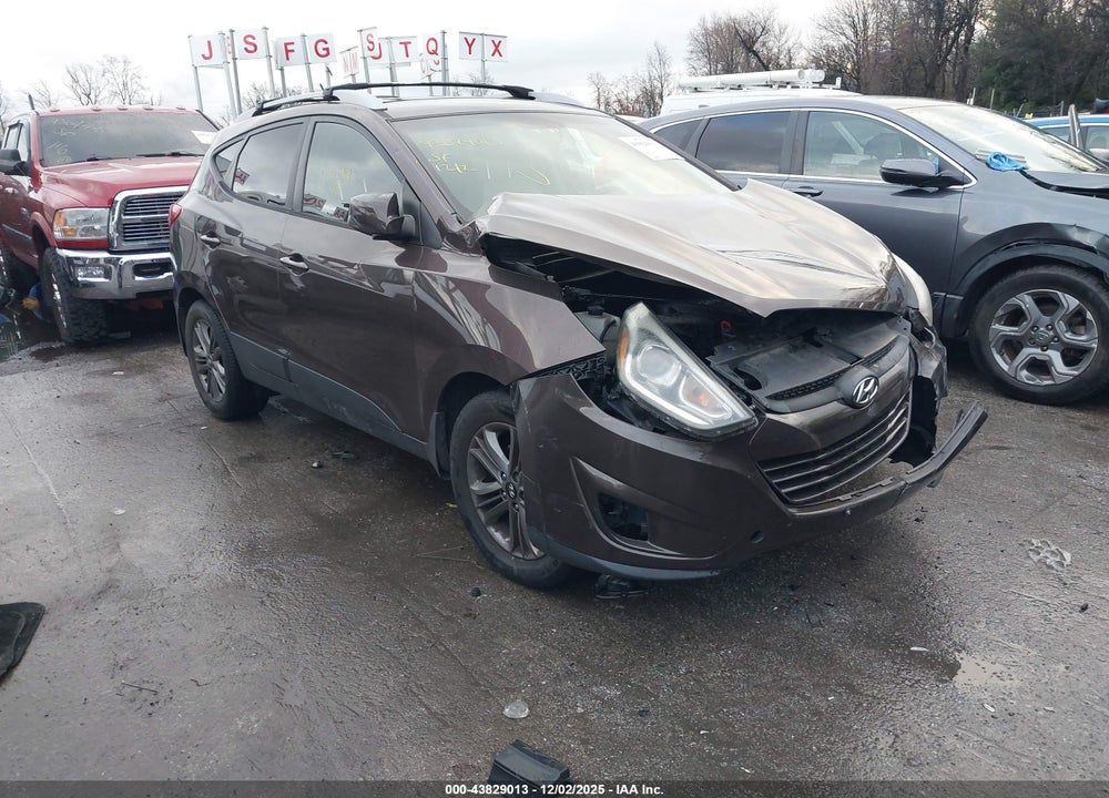 2014 HYUNDAI TUCSON SE VIN: KM8JUCAG6EU795332