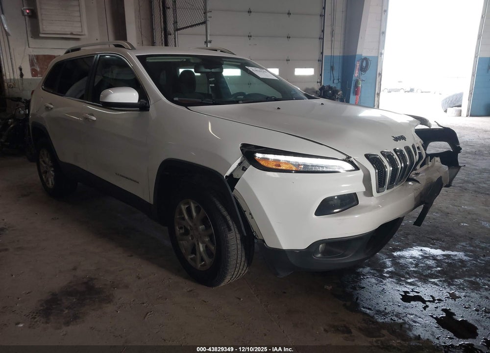 2016 JEEP CHEROKEE LATITUDE VIN: 1C4PJMCBXGW205493