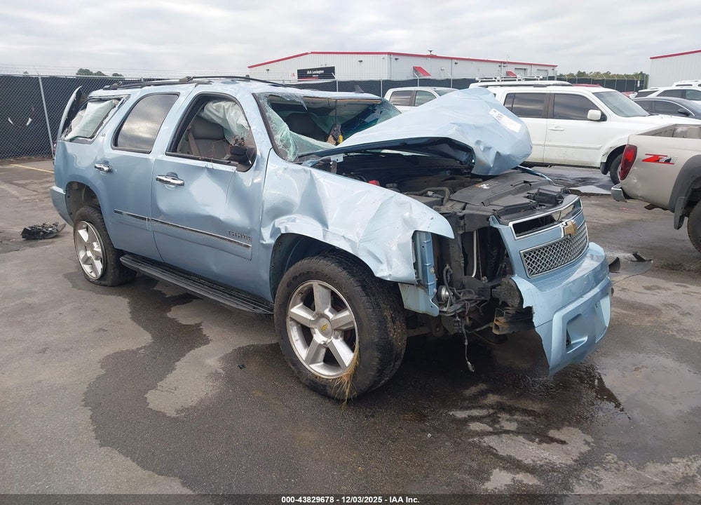 2011 CHEVROLET TAHOE LTZ VIN: 1GNSCCE03BR335222