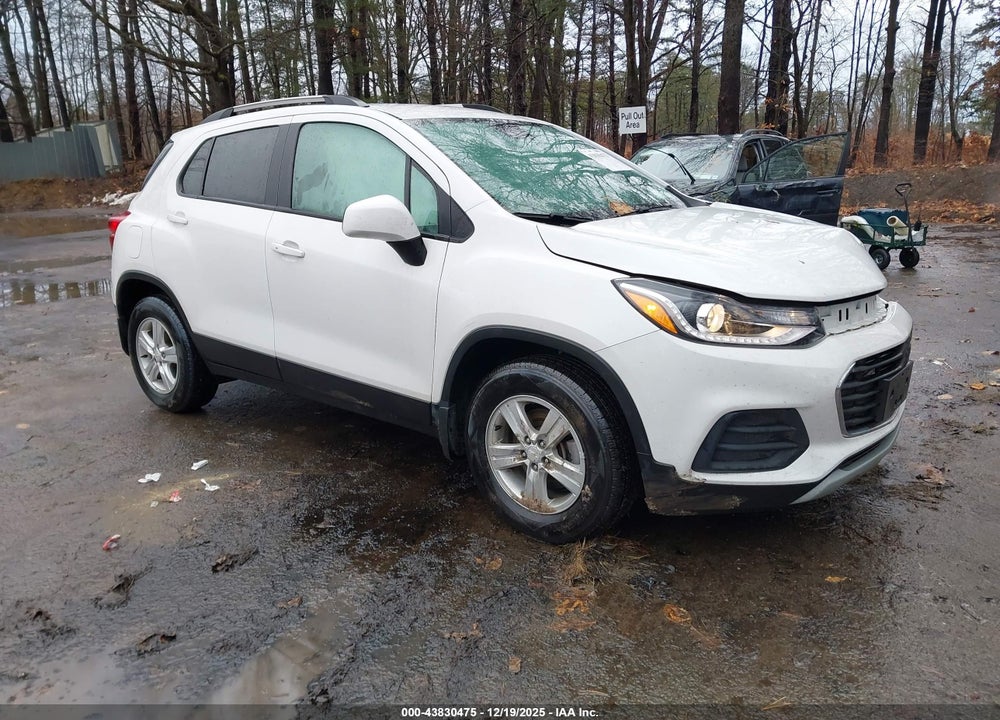 2022 CHEVROLET TRAX AWD LT VIN: KL7CJPSM5NB533120