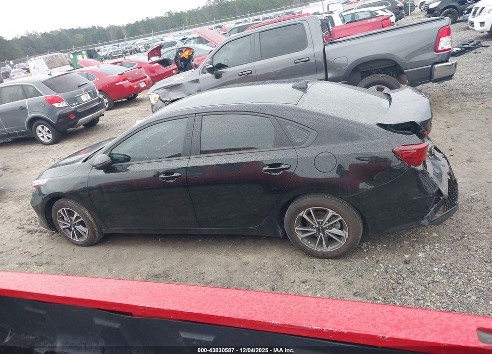 2024 KIA FORTE LXS VIN: 3KPF24AD5RE794656