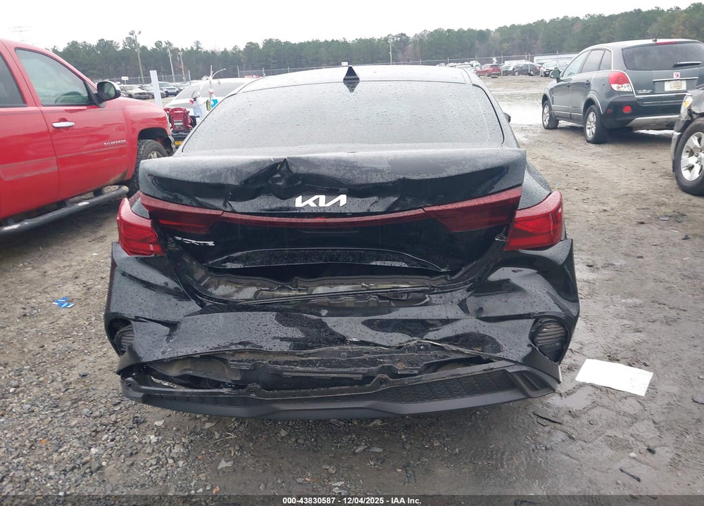 2024 KIA FORTE LXS VIN: 3KPF24AD5RE794656